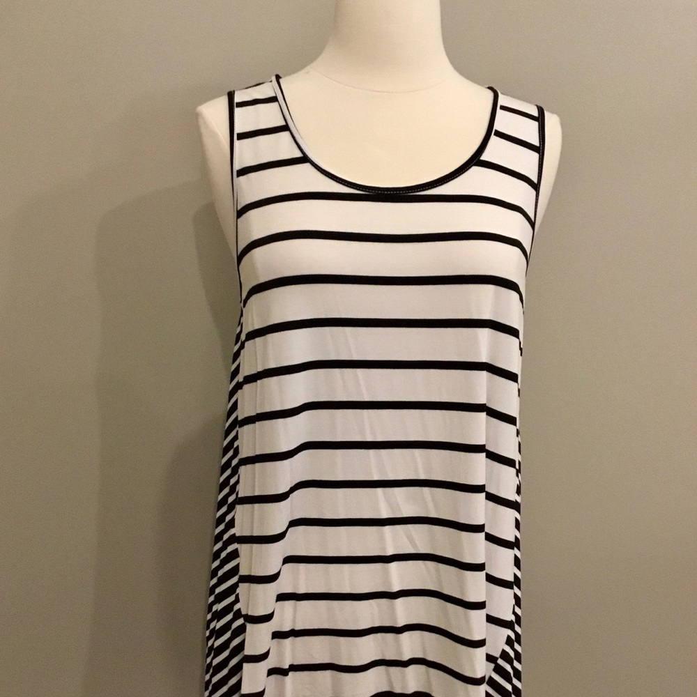 Umgee Tunic - Picture 6 of 16